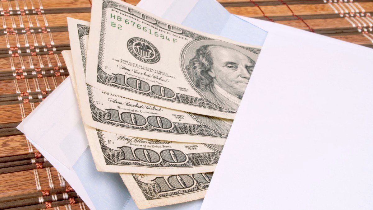Economic Impact Of US Wage Growth: How 2025 Wage Increases Will Affect Workers And Businesses