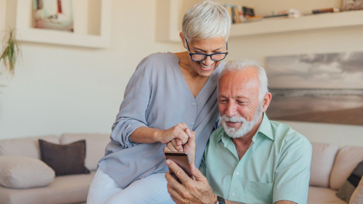 T-Mobile Senior Phone Plans: Affordable Options and Perks for 55+ Users